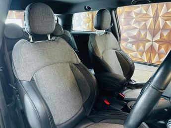 MINI Electric Hatch Cooper SE 32.6kWh Level 2 Auto 3dr