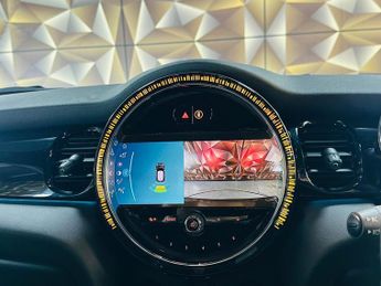 MINI Electric Hatch Cooper SE 32.6kWh Level 2 Auto 3dr