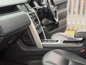 Land Rover Discovery Sport 2.0 TD4 HSE Auto 4WD Euro 6 (s/s) 5dr