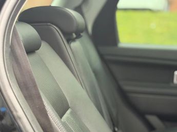 Land Rover Discovery Sport 2.0 TD4 HSE Auto 4WD Euro 6 (s/s) 5dr