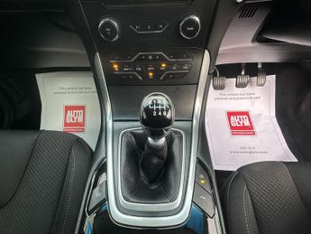 Ford Edge 2.0 TDCi Titanium AWD Euro 6 (s/s) 5dr