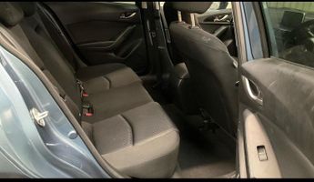 Mazda Mazda3 2.0 SKYACTIV-G SE-L Nav Fastback Auto Euro 5 (s/s) 4dr