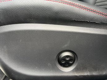 Mercedes-Benz GLA 2.1 GLA220d AMG Line (Premium Plus) 7G-DCT 4MATIC Euro 6 (s/s) 5