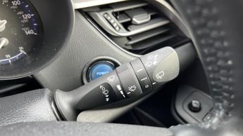 Toyota C-HR 1.8 VVT-h Icon CVT Euro 6 (s/s) 5dr