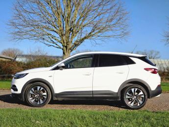 Vauxhall Grandland X 1.2 Turbo SE Premium Auto Euro 6 (s/s) 5dr