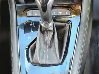 Vauxhall Grandland X 1.2 Turbo SE Premium Auto Euro 6 (s/s) 5dr