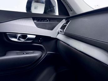 Volvo XC90 Plus Dark B5 (235 hp)