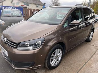 Volkswagen Touran 1.6 TDI SE DSG Euro 5 5dr