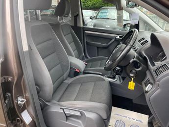 Volkswagen Touran 1.6 TDI SE DSG Euro 5 5dr