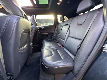 Volvo XC60 2.0 D4 R-Design Lux Nav Auto Euro 6 (s/s) 5dr
