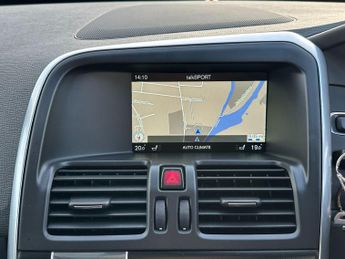 Volvo XC60 2.0 D4 R-Design Lux Nav Auto Euro 6 (s/s) 5dr