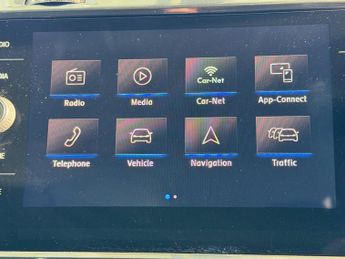 Volkswagen Golf 1.0 TSI SE Nav DSG Euro 6 (s/s) 5dr