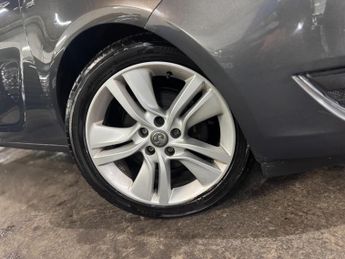 Vauxhall Meriva 1.4i Turbo SE MPV 5dr Petrol Auto Euro 6 (120 ps)