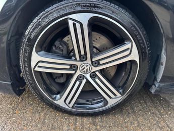 Volkswagen Golf 2.0 TSI BlueMotion Tech R DSG 4Motion Euro 6 (s/s) 5dr