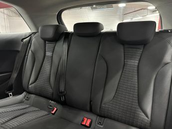 Audi A3 1.6 TDI Sport S Tronic Euro 6 (s/s) 3dr