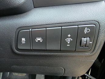 Hyundai TUCSON 1.7 CRDi Blue Drive SE Nav DCT Euro 6 (s/s) 5dr