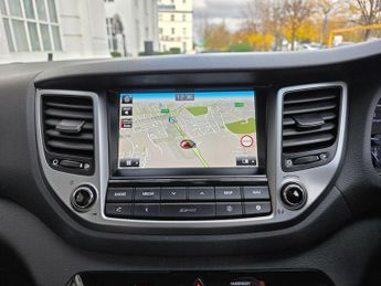 Hyundai TUCSON 1.7 CRDi Blue Drive SE Nav DCT Euro 6 (s/s) 5dr