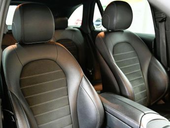 MERCEDES-BENZ GLC 2.0 GLC220d AMG Line SUV 5dr Diesel G-Tronic+ 4MATIC Euro 6 (s/s