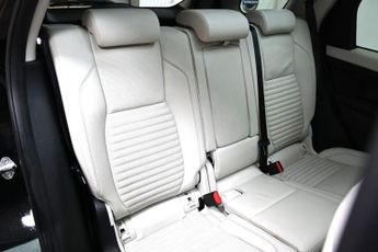 LAND ROVER DISCOVERY SPORT 2.0 D180 MHEV SE SUV 5dr Diesel Auto 4WD Euro 6 (s/s) (180 ps) +