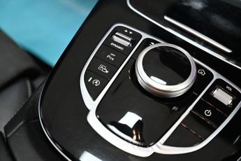 MERCEDES-BENZ E-CLASS 2.0 E220d AMG Line Saloon 4dr Diesel G-Tronic+ Euro 6 (s/s) (194