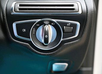 MERCEDES-BENZ C-CLASS 2.0 C200 Sport Estate 5dr Petrol G-Tronic+ Euro 6 (s/s) (184 ps)