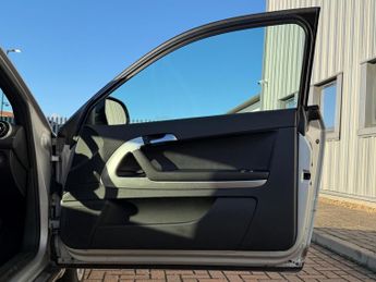 Audi A3 1.2 TFSI S line S Tronic Euro 5 (s/s) 3dr