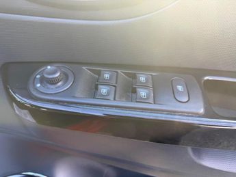 Renault Captur 1.5 dCi Dynamique MediaNav EDC Euro 5 5dr