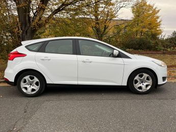 Ford Focus 1.0T EcoBoost 99g Style Euro 6 (s/s) 5dr