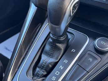 Ford Focus 1.0T EcoBoost Titanium Auto Euro 6 (s/s) 5dr