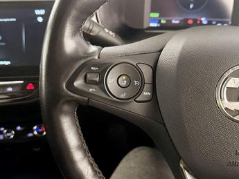 Vauxhall Corsa Electric 50kWh Elite Nav Premium Auto 5dr (7.4Kw Charger)