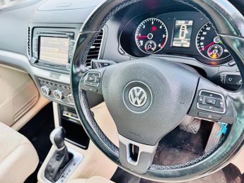 Volkswagen Sharan 2.0 TDI BlueMotion Tech SEL DSG Euro 5 (s/s) 5dr