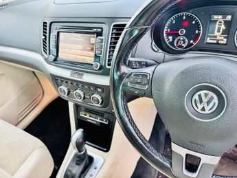 Volkswagen Sharan 2.0 TDI BlueMotion Tech SEL DSG Euro 5 (s/s) 5dr