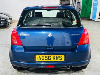 Suzuki Swift 1.5 GLX 5dr