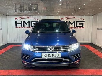 Volkswagen Touareg 3.0 TDI V6 BlueMotion Tech R-Line Tiptronic 4WD Euro 6 (s/s) 5dr