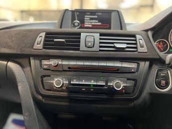 BMW 3 Series 3.0 330d M Sport Auto xDrive Euro 5 (s/s) 4dr