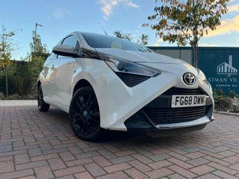Toyota AYGO 1.0 VVT-i x-play Euro 6 5dr