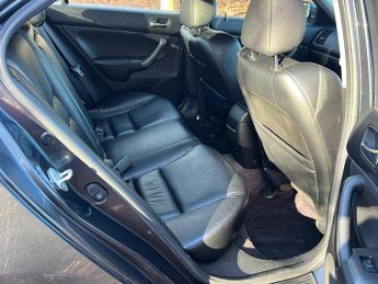 Honda Accord 2.4 i-VTEC EX 4dr