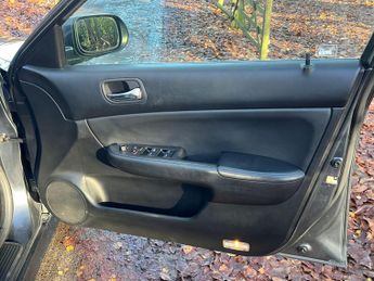 Honda Accord 2.4 i-VTEC EX 4dr