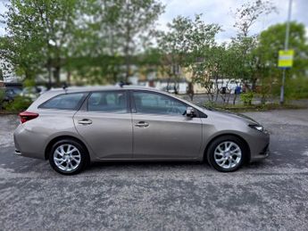 Toyota Auris 1.6 D-4D Business Edition Touring Sports Euro 6 (s/s) 5dr