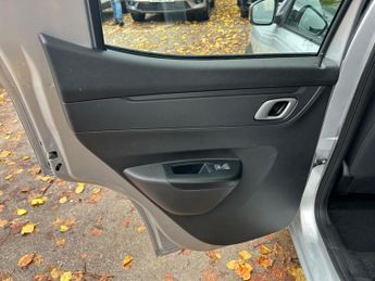 Dacia Spring 65 26.8kWh EXTREME Auto 5dr