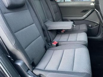 Volkswagen Touran 1.6 TDI SE Family MPV 5dr Diesel DSG Euro 6 (s/s) (115 ps)