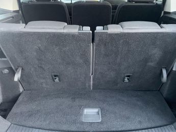 Volkswagen Touran 1.6 TDI SE Family MPV 5dr Diesel DSG Euro 6 (s/s) (115 ps)