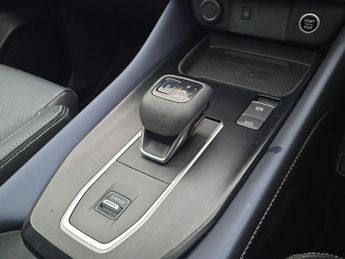 Nissan Qashqai Tekna + Dig-T Mhev Cvt