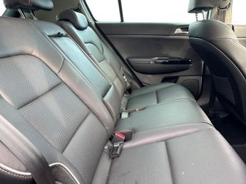 Kia Sportage 1.6 CRDi MHEV 3 DCT Euro 6 (s/s) 5dr