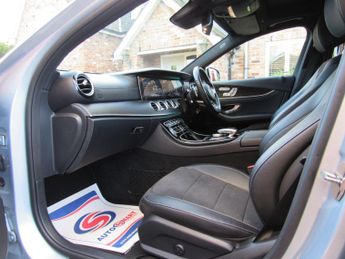 Mercedes-Benz E Class 2.0 E220d AMG Line (Premium) G-Tronic+ Euro 6 (s/s) 5dr