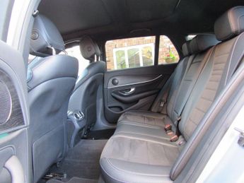Mercedes-Benz E Class 2.0 E220d AMG Line (Premium) G-Tronic+ Euro 6 (s/s) 5dr