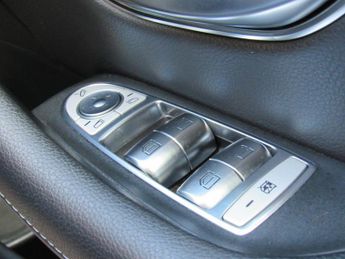 Mercedes-Benz E Class 2.0 E220d AMG Line (Premium) G-Tronic+ Euro 6 (s/s) 5dr