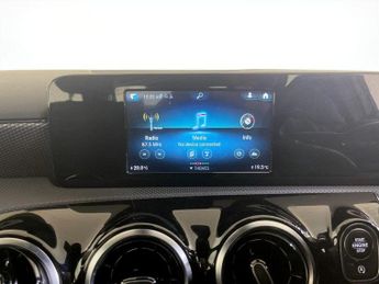 Mercedes-Benz A Class 1.3 A200 Sport 7G-DCT Euro 6 (s/s) 4dr