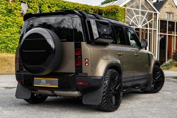 Land Rover Defender 110 2.0 SD4 First Edition Auto 4WD Euro 6 (s/s) 5dr