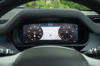 Land Rover Defender 110 2.0 SD4 First Edition Auto 4WD Euro 6 (s/s) 5dr